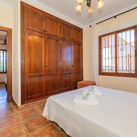 Cubo's Camino De Tinajas * Alhaurín el Grande