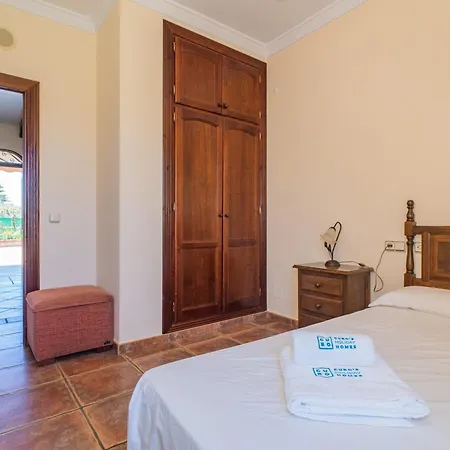 Feriehus Cubo's Camino De Tinajas *